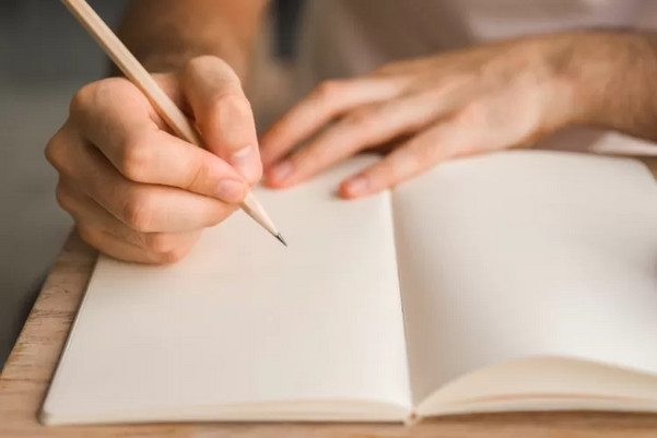 Luyện tập giải bài tập ngữ pháp HSK 2 thường xuyên giúp bạn củng cố kiến thức và mở rộng khả năng vận dụng linh hoạt trong giao tiếp