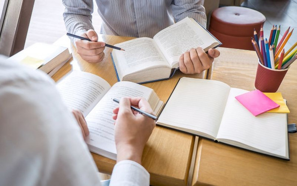 Khi luyện viết, cần kiểm tra xem câu đã có đầy đủ chủ-vị-tân chưa, đã đúng trật tự chưa
