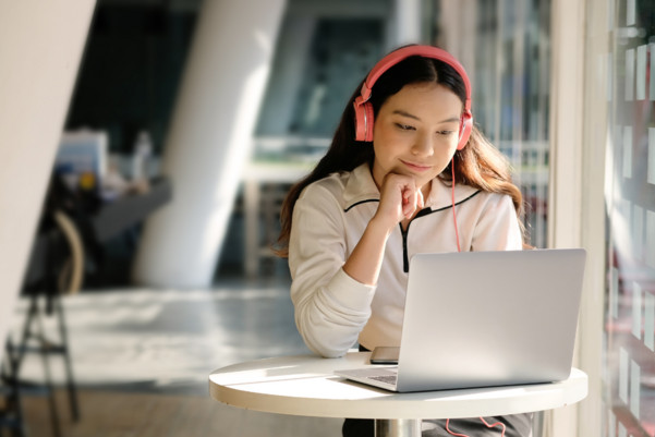 Tuần 11-14 là tuần để nâng cao khả năng nghe - nói theo chủ đề HSK 4