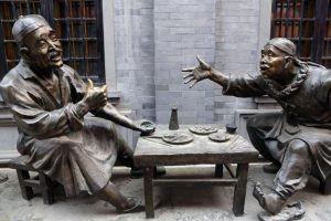 Hoa Quyền (划拳) – Trò chơi dân gian Trung Hoa mang thông điệp tốt lành